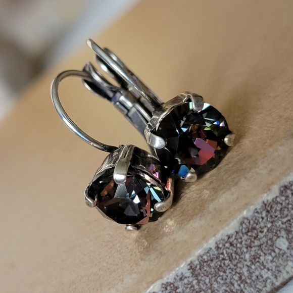 Austrian Crystal Earrings in Antique Silver - Picture 8 of 9